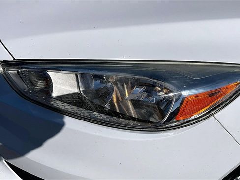 Used 2018 Ford Focus SE image 26