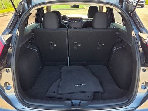Used 2024 Nissan Kicks SR w/ Interior Electronics Package FWD image 13