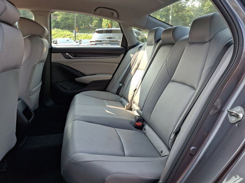 Used 2020 Honda Accord LX image 10