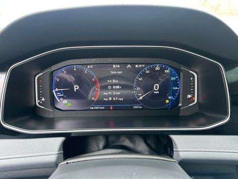 Used 2025 Volkswagen Jetta SEL image 31