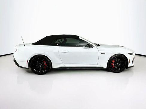 Used 2025 Ford Mustang GT Premium RWD image 24