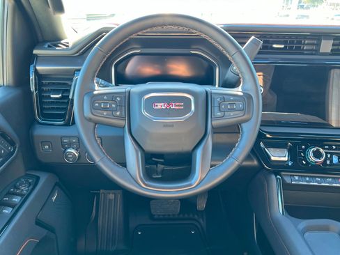 Certified 2025 GMC Sierra 2500 AT4 image 13