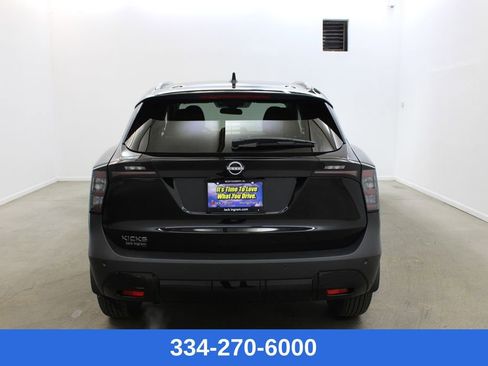 New 2026 Nissan Kicks SV image 3