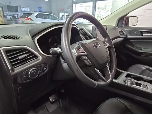 Used 2021 Ford Edge SEL w/ Convenience Package AWD/4WD image 14
