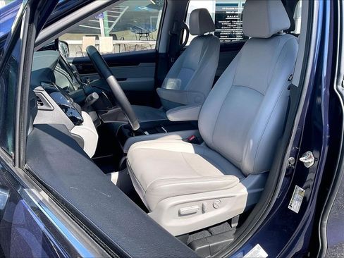Used 2018 Honda Odyssey Elite image 10