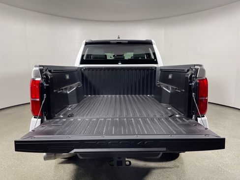 New 2026 Toyota Tacoma SR5 image 10