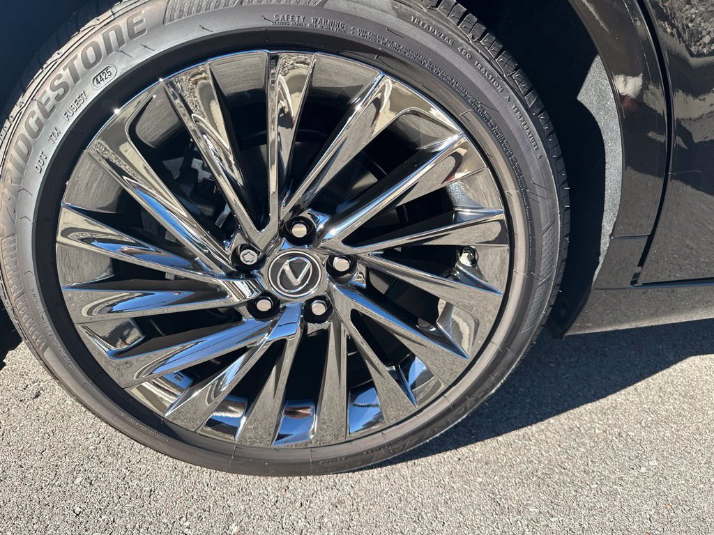 Certified 2025 Lexus ES 350 Ultra Luxury FWD image 33