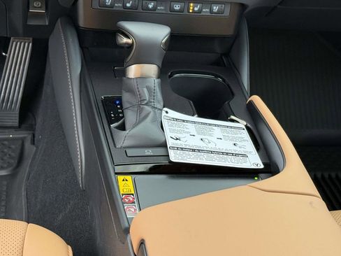 New 2025 Lexus ES 350 Premium image 15
