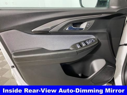 Certified 2023 Chevrolet TrailBlazer LT w/ Convenience Package image 13