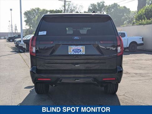 New 2026 Ford Expedition Max Platinum w/ Stealth Appearance Package image 4