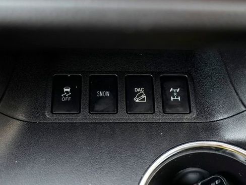 Used 2017 Toyota Highlander Limited AWD/4WD image 55
