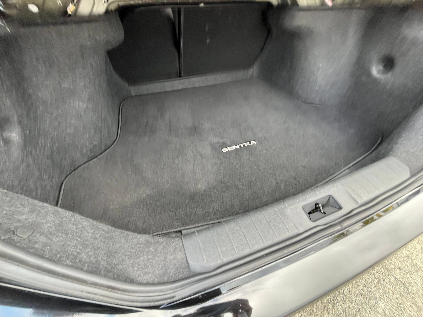 Used 2025 Nissan Sentra SV FWD image 28