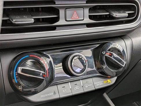 Used 2023 Hyundai Kona SEL w/ Cargo Package image 22