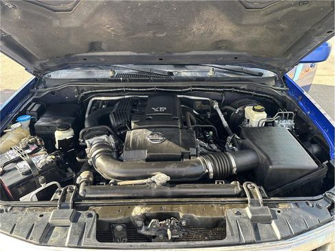 Used 2015 Nissan Frontier PRO-4X image 29