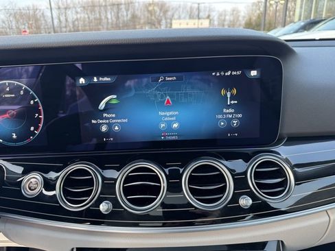 Certified 2021 Mercedes-Benz E 350 4MATIC Sedan image 18