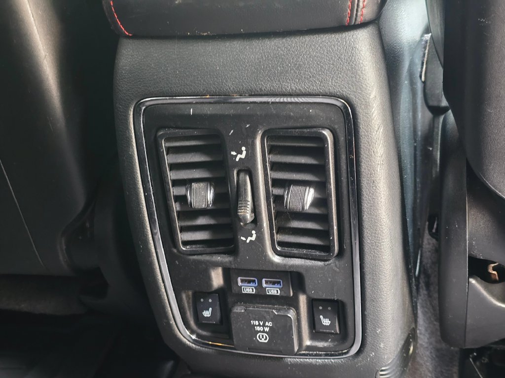 Used 2018 Jeep Grand Cherokee Trailhawk AWD/4WD image 16