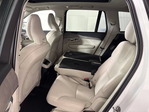Used 2023 Volvo XC90 B6 Plus w/ Protection Package Premier AWD/4WD image 22