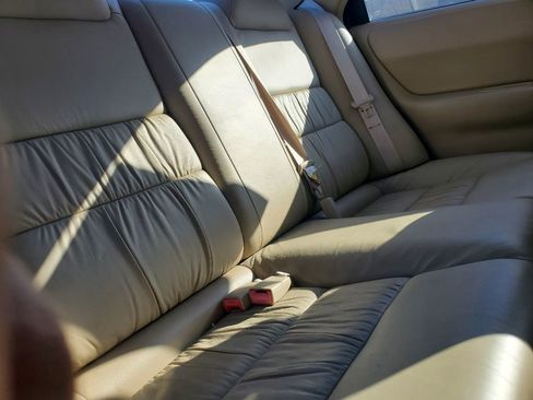 Used 1999 MAZDA 626 LX image 28