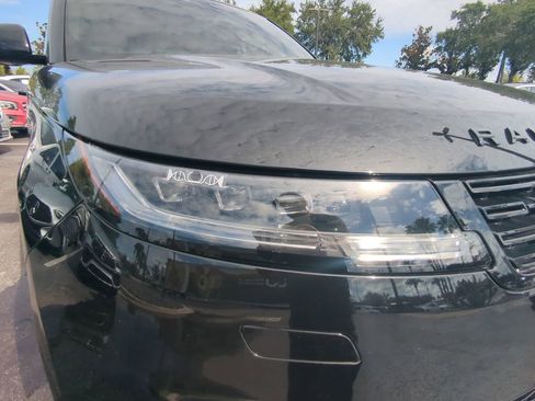 Used 2025 Land Rover Range Rover Sport Autobiography image 20