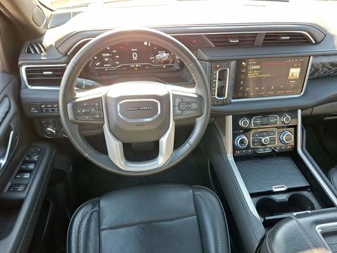 Certified 2023 GMC Yukon XL Denali image 21