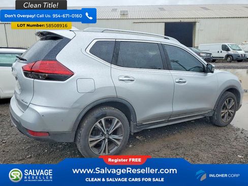 Used 2017 Nissan Rogue SL w/ SL Premium Package AWD/4WD image 4