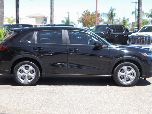 Used 2024 Honda HR-V LX image 10