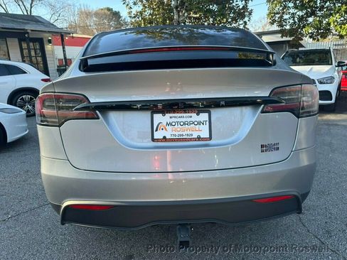 Used 2024 Tesla Model X Plaid image 6