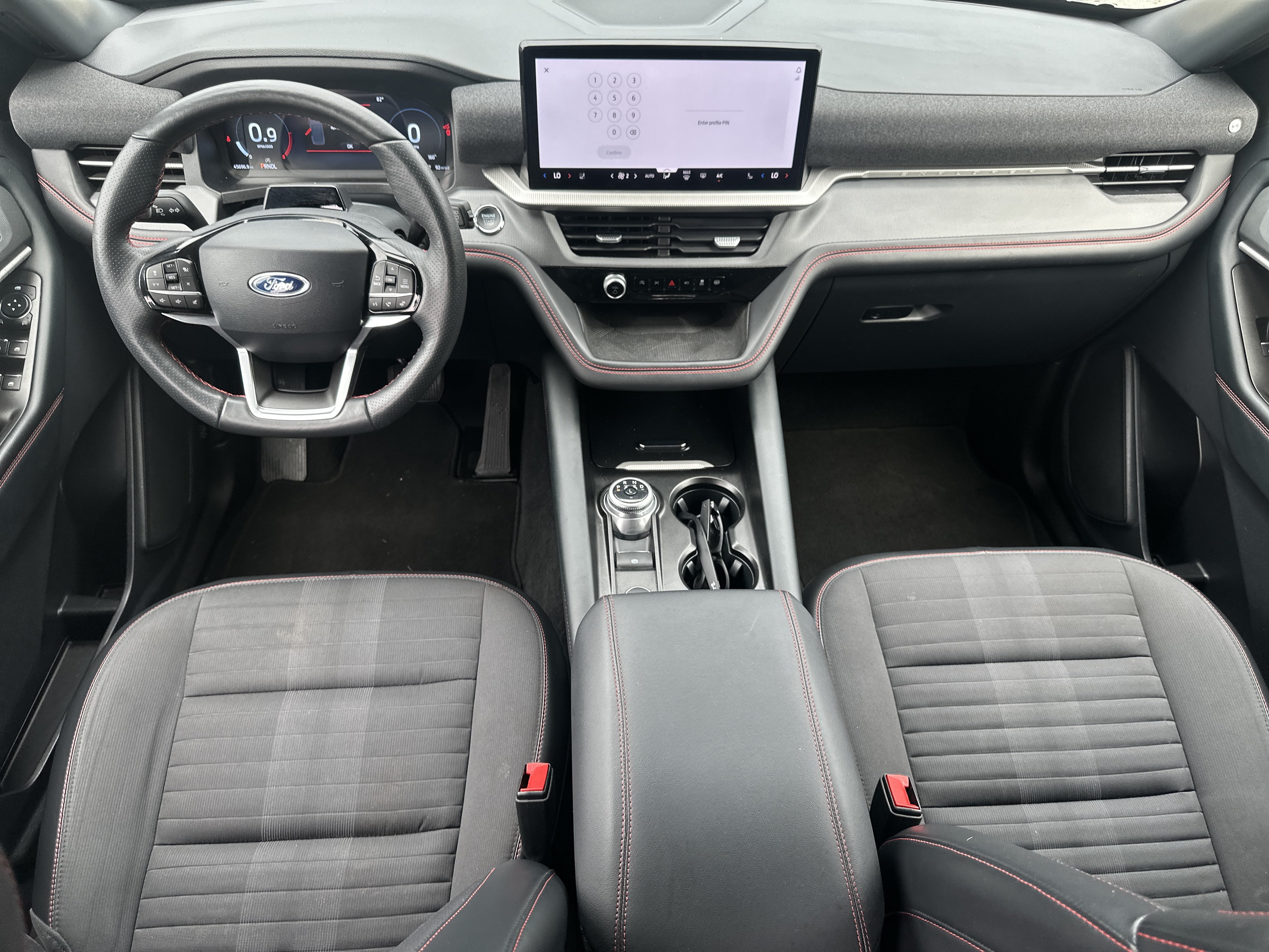 Used 2025 Ford Explorer ST-Line AWD/4WD image 22