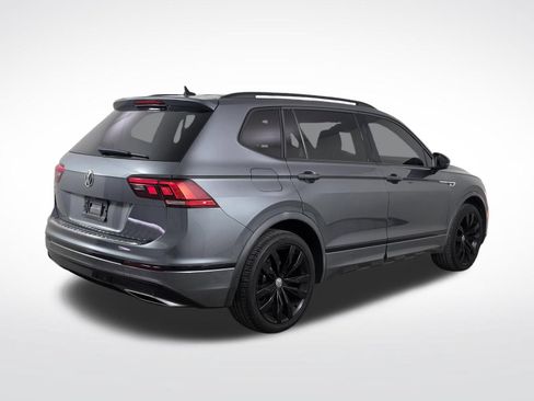Used 2020 Volkswagen Tiguan SE R-Line FWD image 42