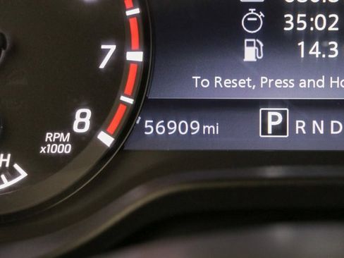 Used 2021 Nissan Titan PRO-4X w/ Pro-4x Utility Package image 29