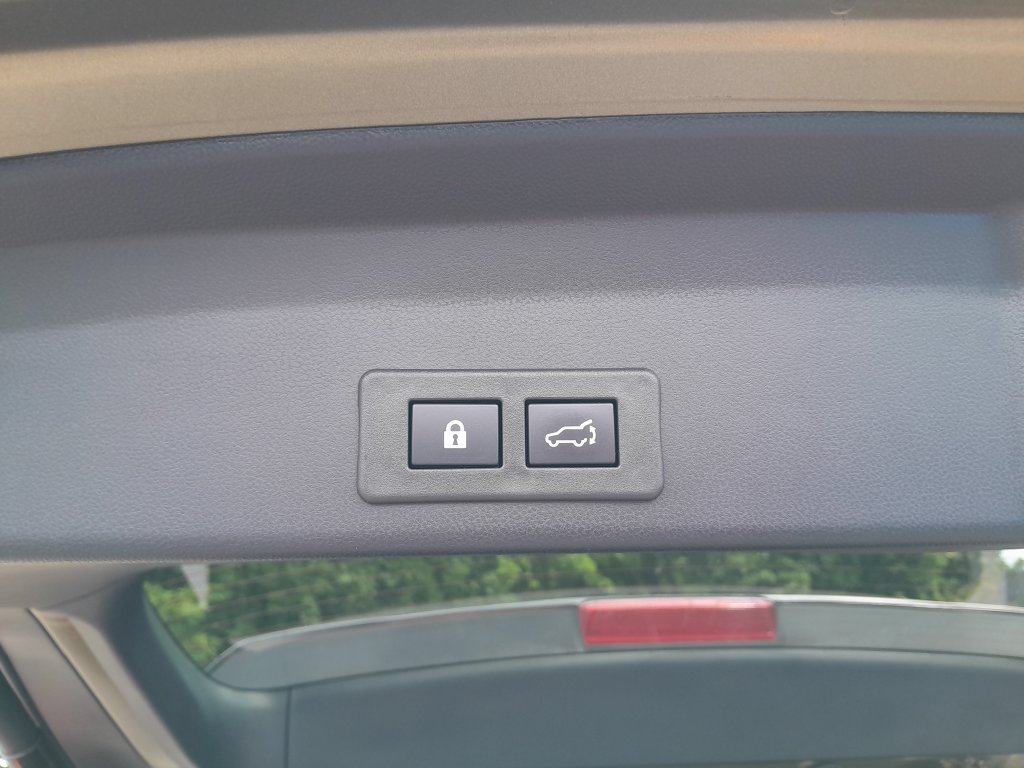 Certified 2024 Subaru Ascent Onyx Edition AWD/4WD image 38