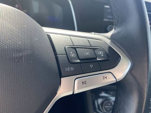 Used 2024 Volkswagen Jetta SE image 24