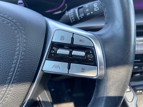 Used 2024 Kia Telluride S w/ S Sunroof Package FWD image 25