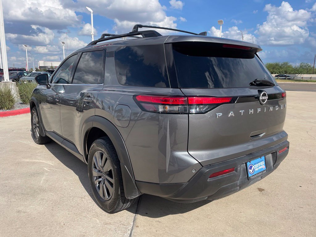Certified 2025 Nissan Pathfinder SV FWD image 5