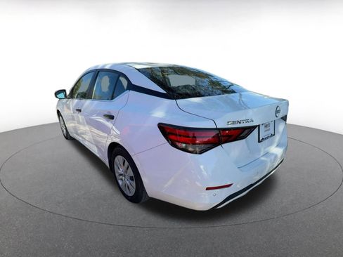 Used 2025 Nissan Sentra S image 2