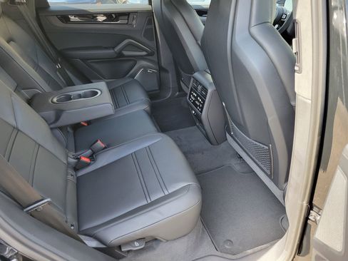 New 2026 Porsche Cayenne GTS AWD/4WD image 29