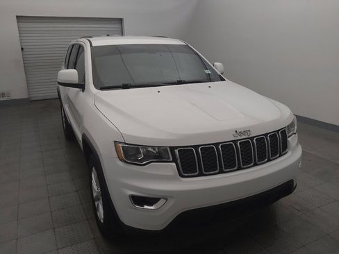 Used 2022 Jeep Grand Cherokee Laredo E RWD image 14