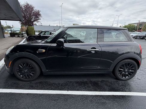 Used 2014 MINI Cooper 2-Door Hardtop FWD image 2