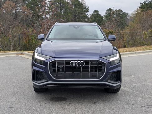 Used 2023 Audi Q8 Premium Plus image 2