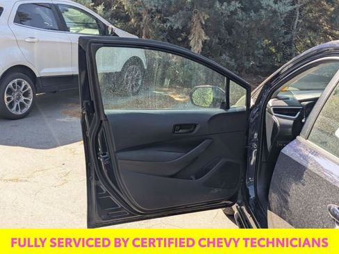 Used 2024 Toyota Corolla LE FWD image 24