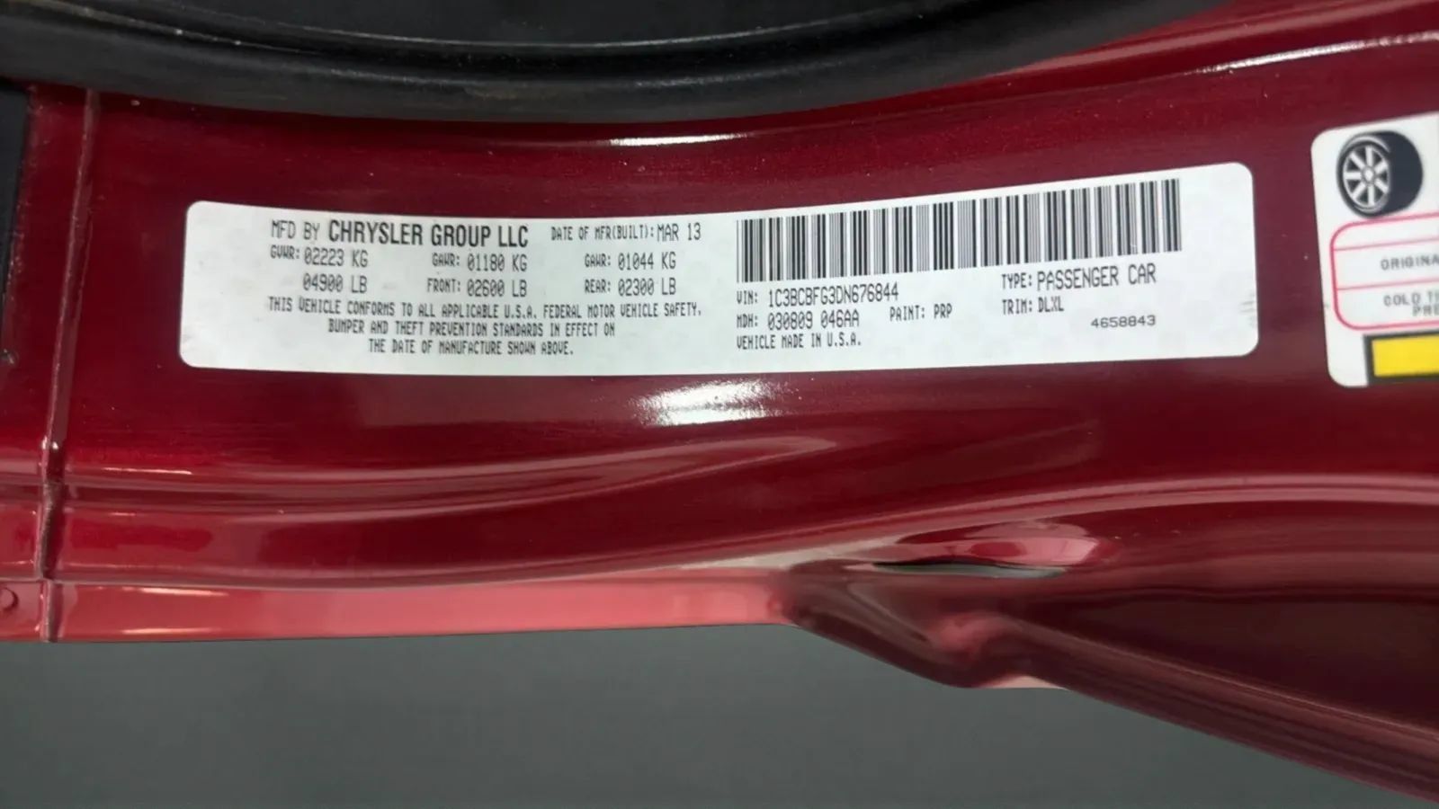 Used 2013 Chrysler 200 Limited FWD image 22