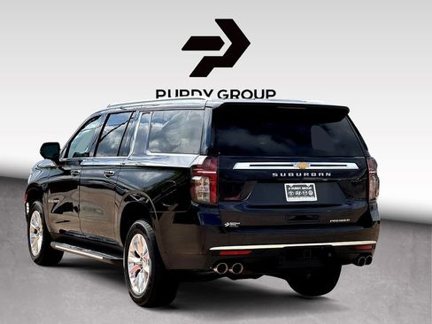 Used 2024 Chevrolet Suburban Premier RWD image 6