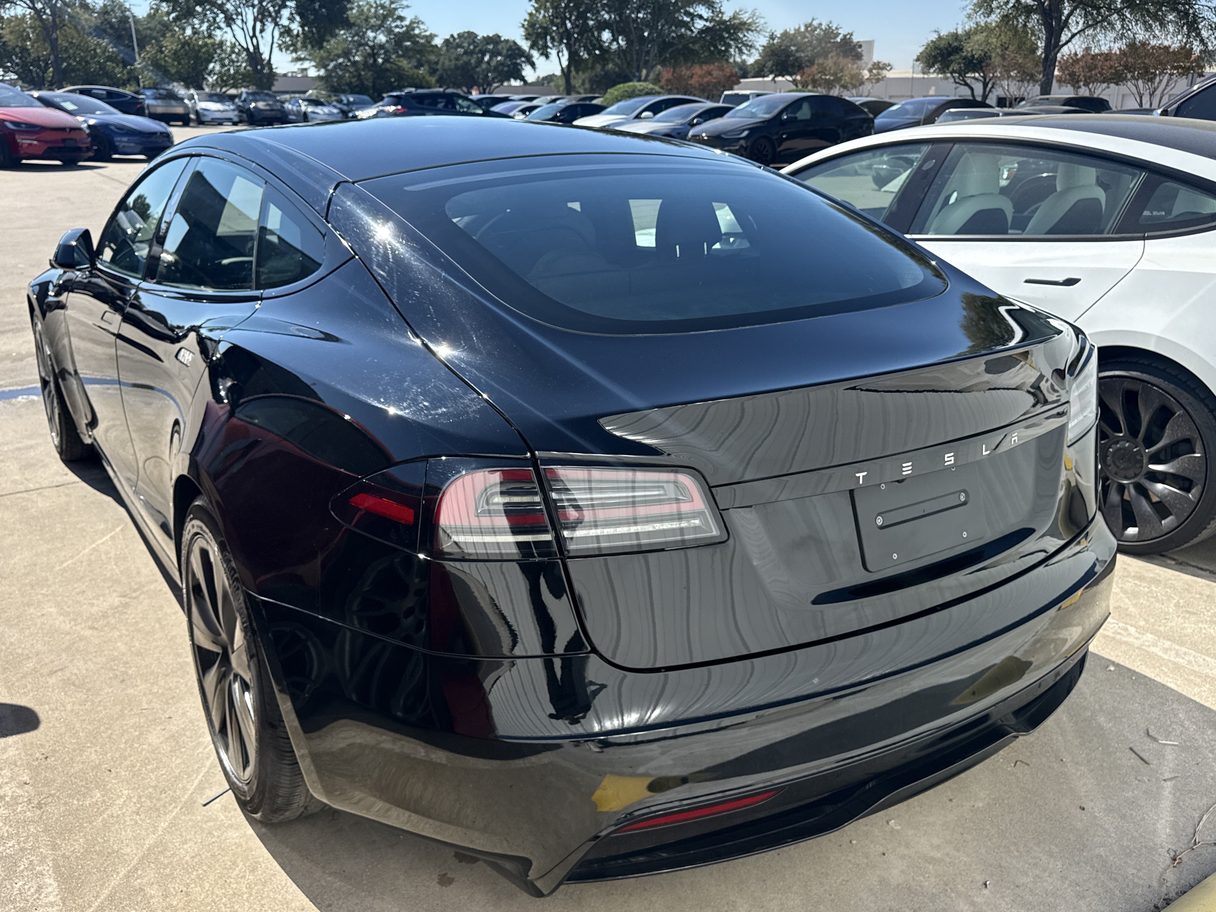 Used 2023 Tesla Model S AWD/4WD image 8