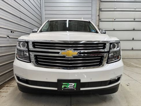 Used 2020 Chevrolet Tahoe Premier AWD/4WD image 2