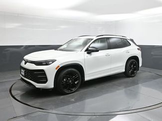 New 2026 Volkswagen Tiguan SE R-Line video 1