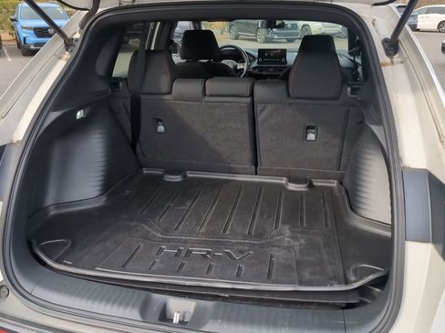 Used 2023 Honda HR-V Sport image 10