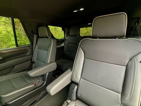 Used 2024 Chevrolet Tahoe Premier image 19