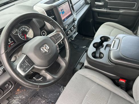 Used 2024 RAM 2500 Big Horn w/ Bed Utility Group image 10