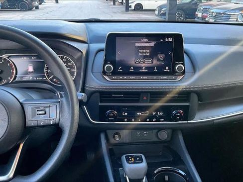 Certified 2024 Nissan Rogue SV image 7