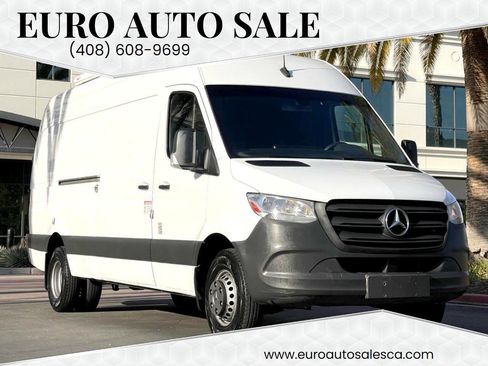 Used 2019 Mercedes-Benz Sprinter 170 image 1